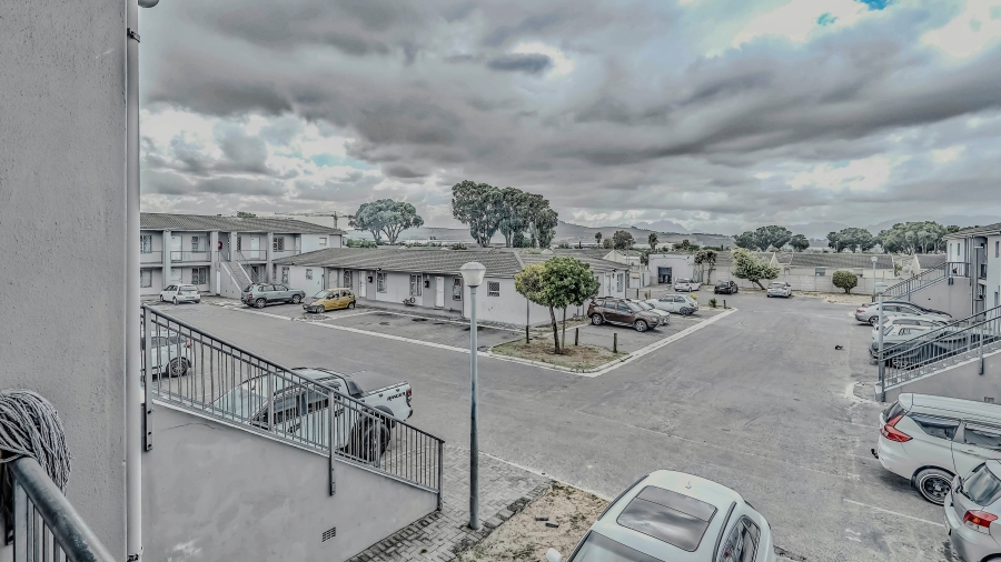 3 Bedroom Property for Sale in Sunset Glen Western Cape